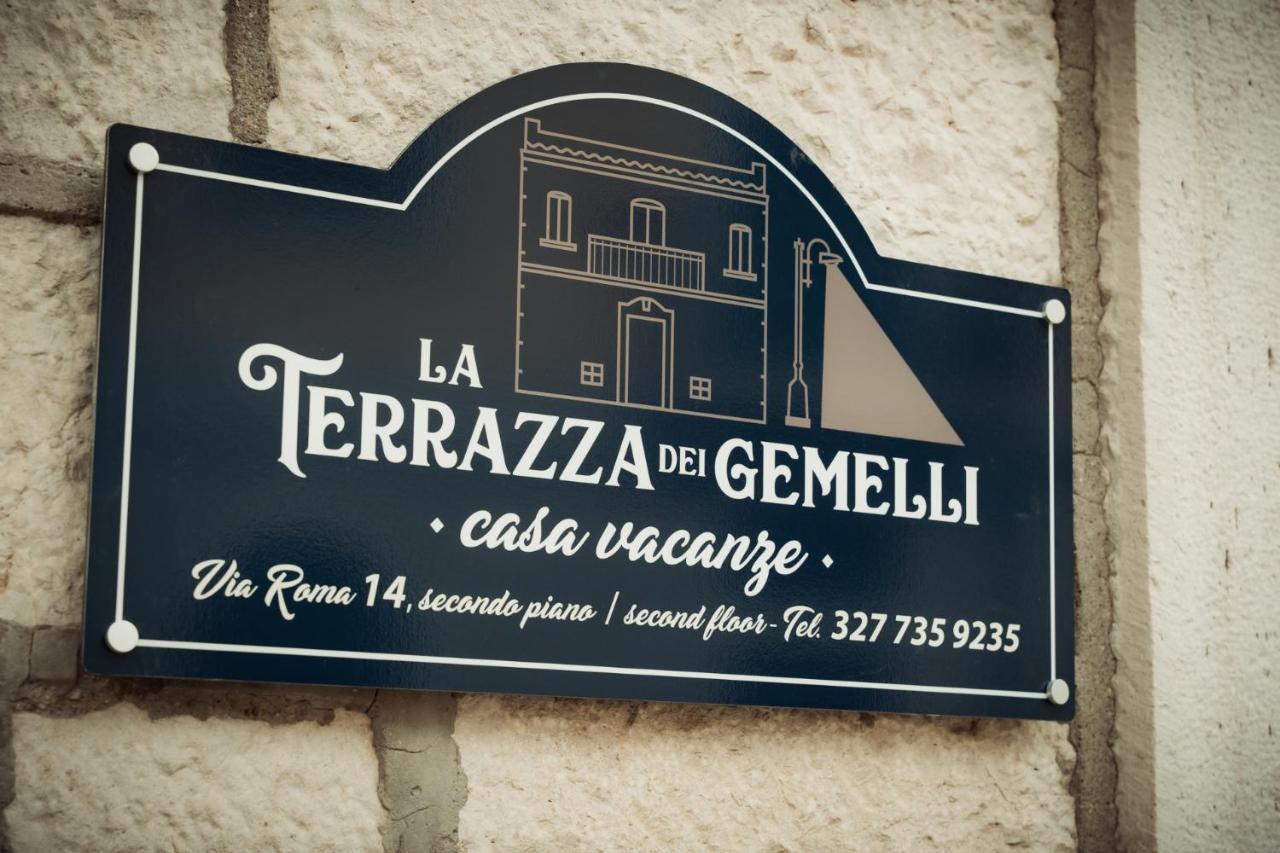 La Terrazza Dei Gemelli - Casa Vacanze เวโนซา ภายนอก รูปภาพ
